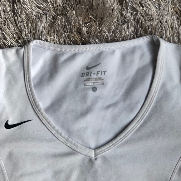 Nike Dri Fit Workout Tank - Picture 2 of 3